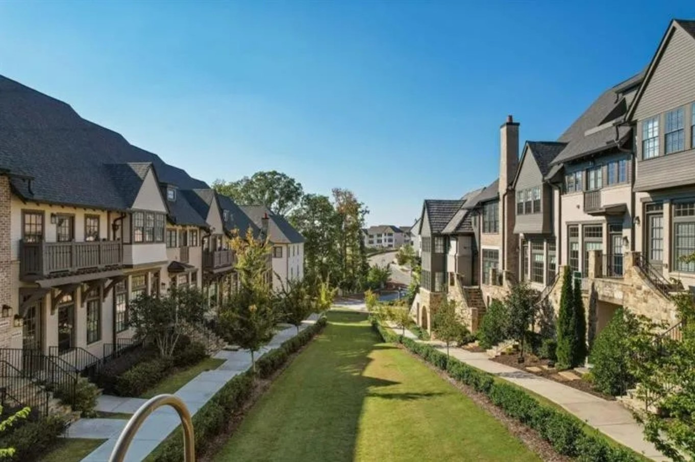 Aria Sandy Springs townhomes