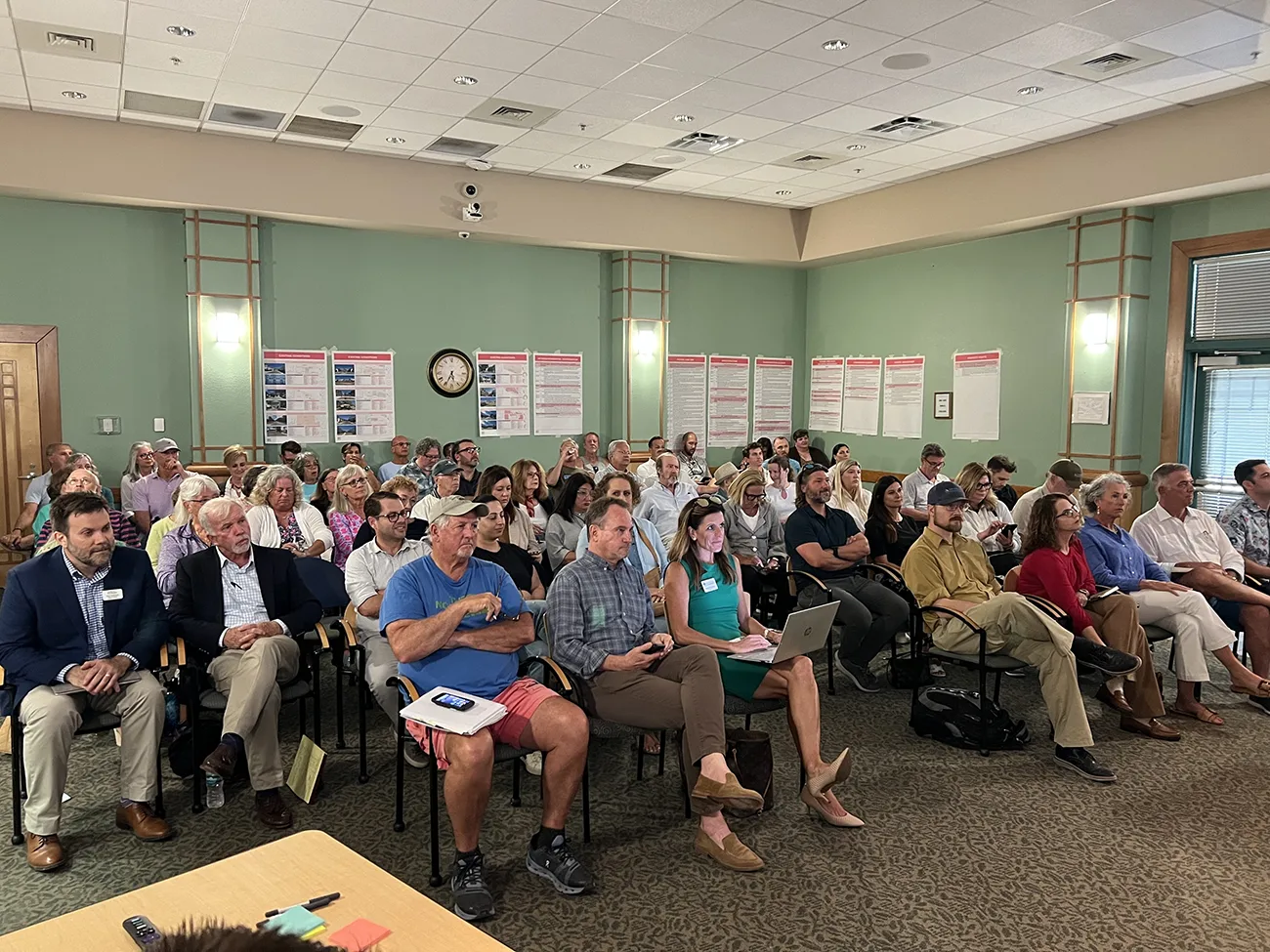 Downtown Vero Beach at night